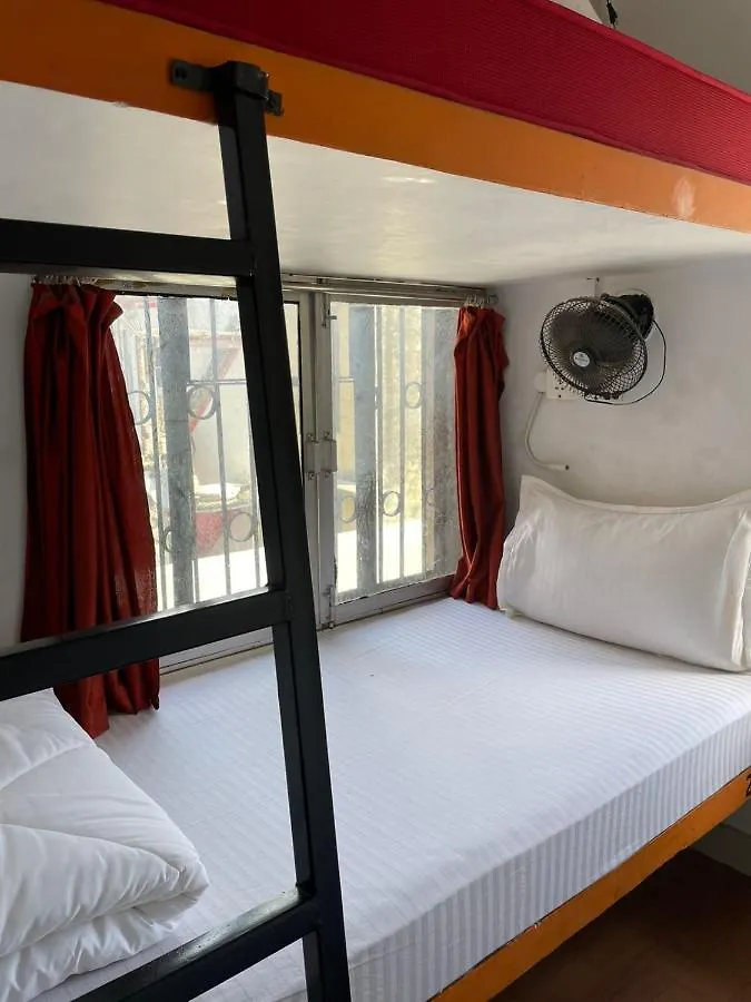 Yogg Hostel Varanasi