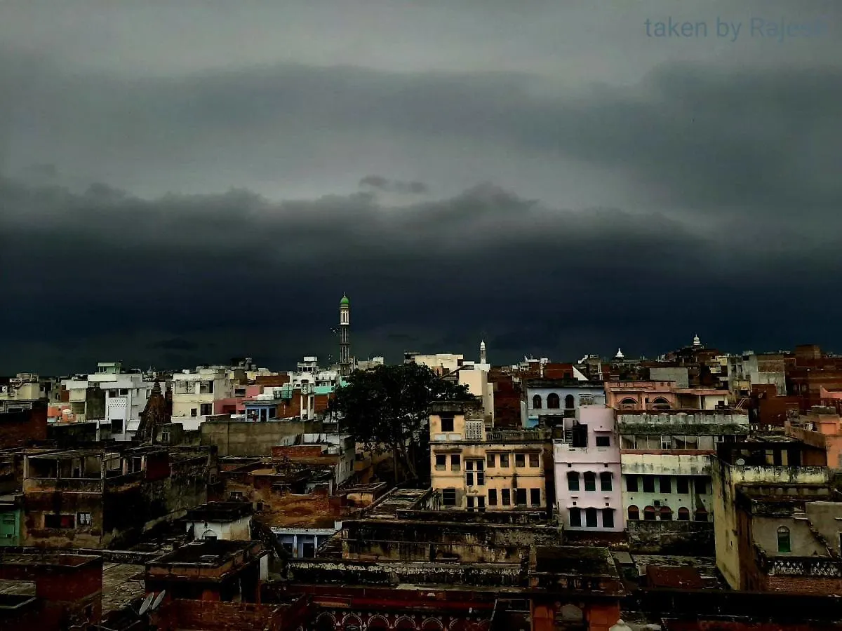 Yogg Hostel Varanasi India